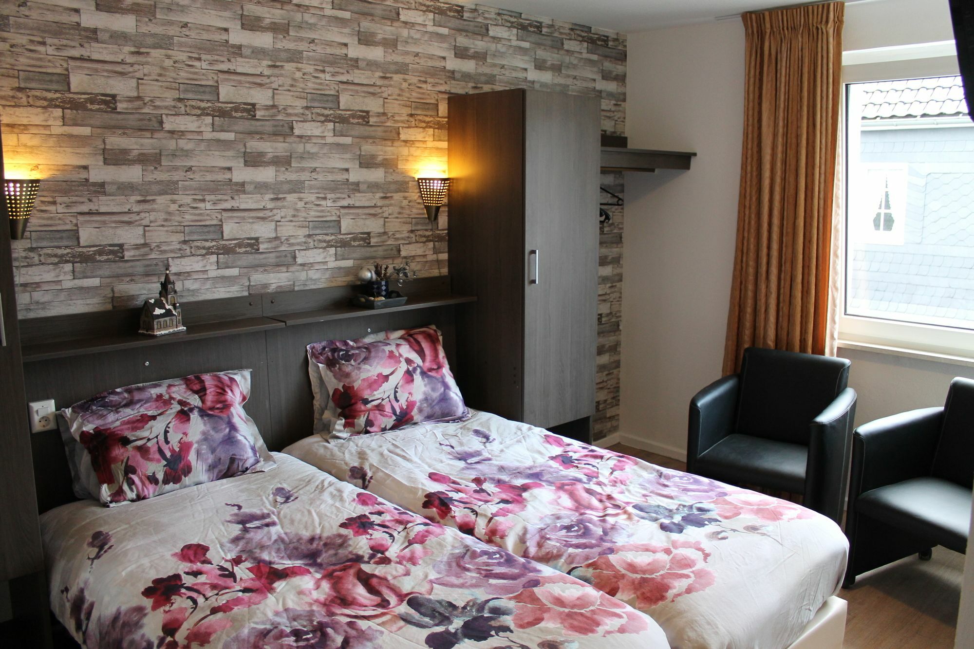 Bed And Breakfast Casimir วินเทอร์แบร์ก ภายนอก รูปภาพ