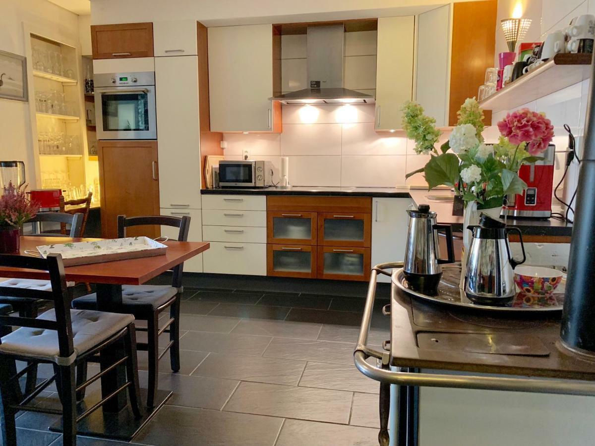 Bed And Breakfast Casimir วินเทอร์แบร์ก ภายนอก รูปภาพ